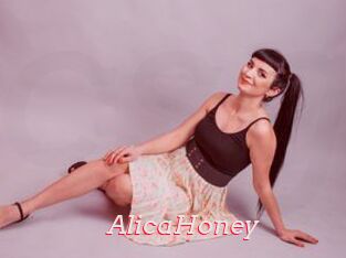 AlicaHoney