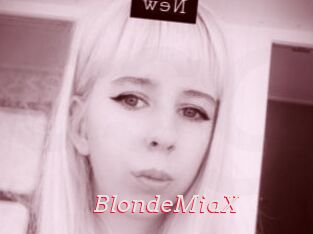 BlondeMiaX