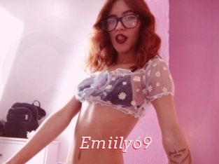 Emiily69