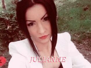 JULIANNE_