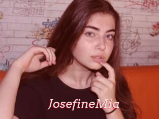 JosefineMia