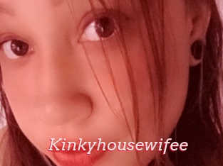 Kinkyhousewifee