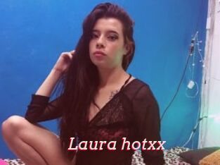 Laura_hotxx