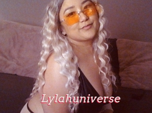 Lylahuniverse