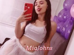 MiaJohns