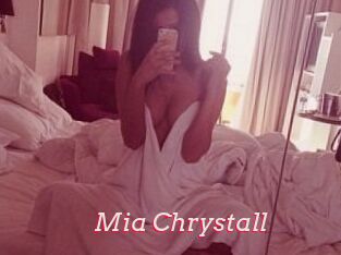 Mia_Chrystall