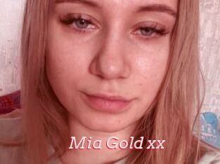 Mia_Gold_xx