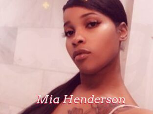 Mia_Henderson