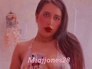 Miajjones28