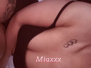 Miaxxx