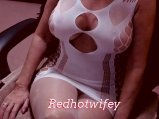 Redhotwifey