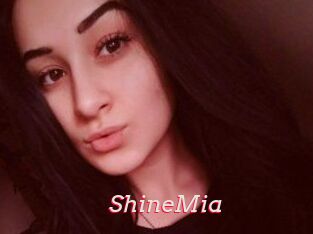 ShineMia