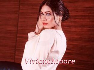 VivianeMoore