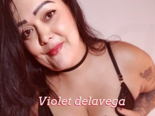 Violet_delavega