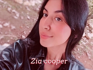 Zia_cooper