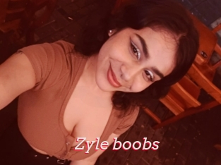 Zyle_boobs